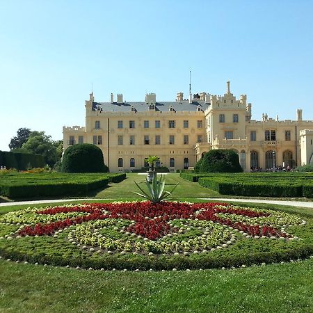 Hotel Princess Леднице Экстерьер фото